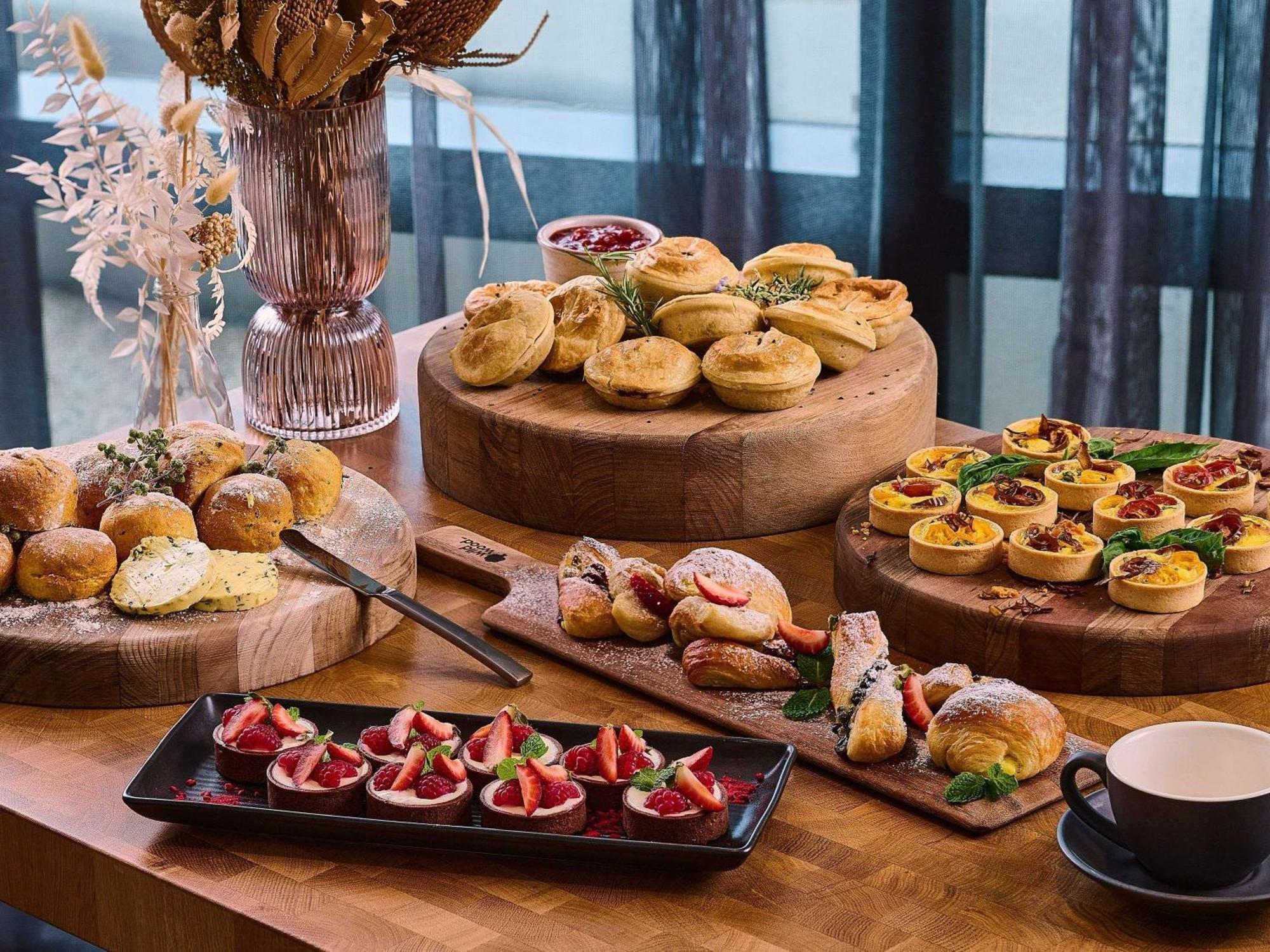 Mantra Melbourne Epping Hotel Bagian luar foto